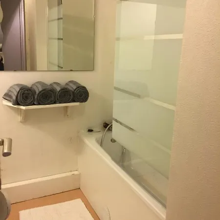 Vue Imprenable Avec Piscine A Lejlighed