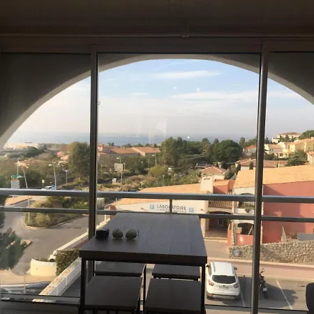 Vue Imprenable Avec Piscine A